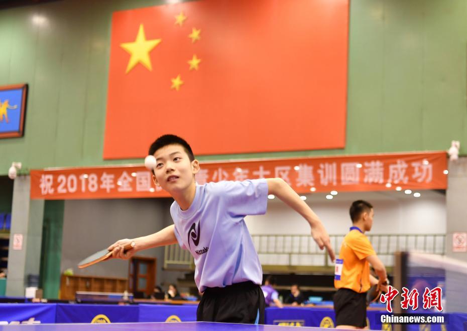 探访“乒乓冠军摇篮” 国乒小将备战“青奥会”